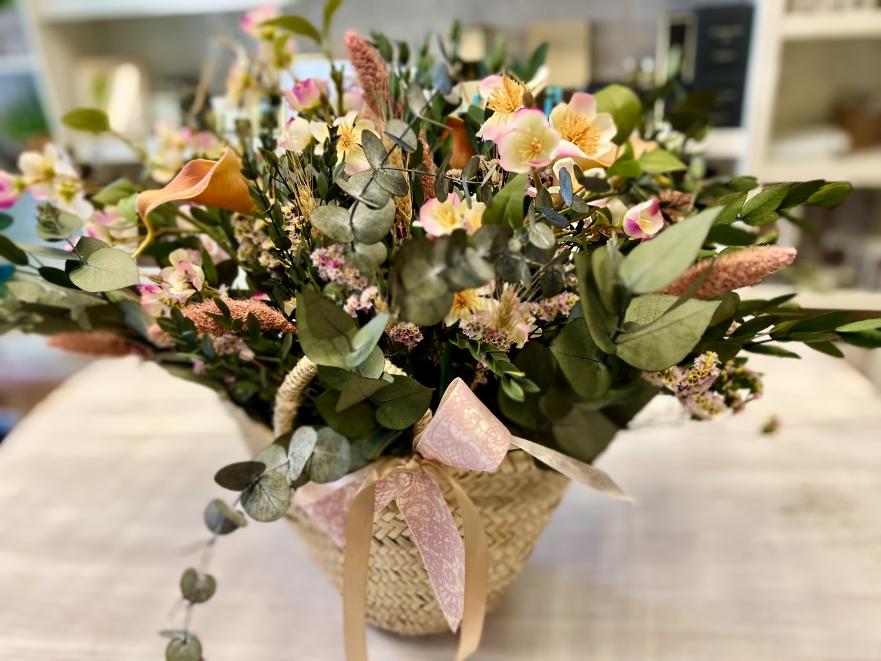 S2-CAPAZO CON FLOR SECA Y ARTIFICIAL - 70€